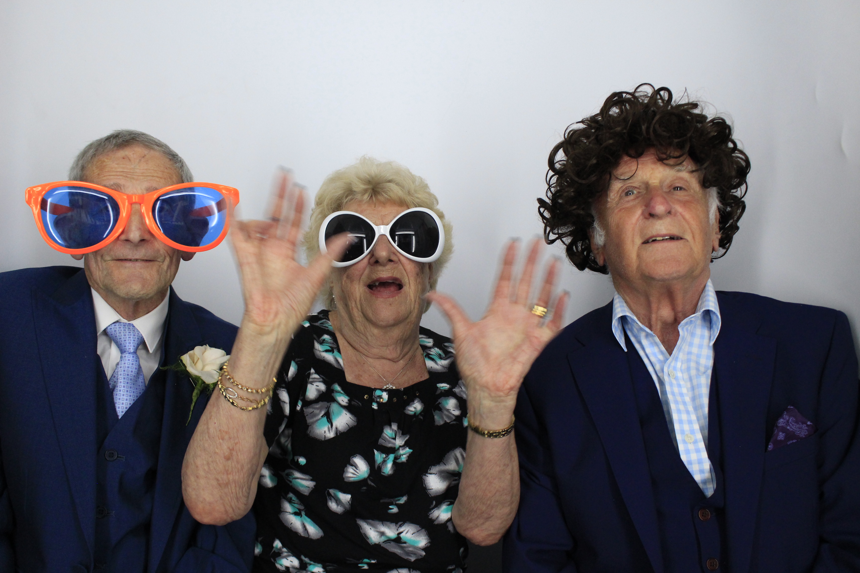 Mr & Mrs Hill's Wedding | View more photos from the event at gallery.myphotoboothexperience.co.uk/u/MyPhotoBoothExperienceLtd/Mr-Mrs-Hills-Wedding